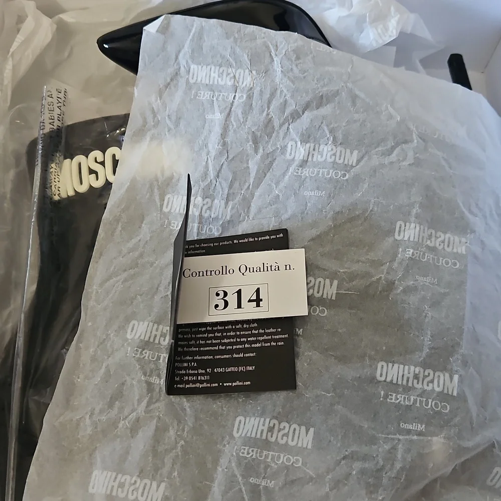 Moschino Patent Leather Pointed Toe Stiletto Boot – Black, 36.5 - Picture 9 of 9